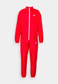 Nike Sportswear Club- Trainingspak - University Red/White 14 Nike Sportswear Club- Trainingspak - University Red/White -Selected Homme Shop 0780496baf6c494bac26b8a18eb391d7 scaled