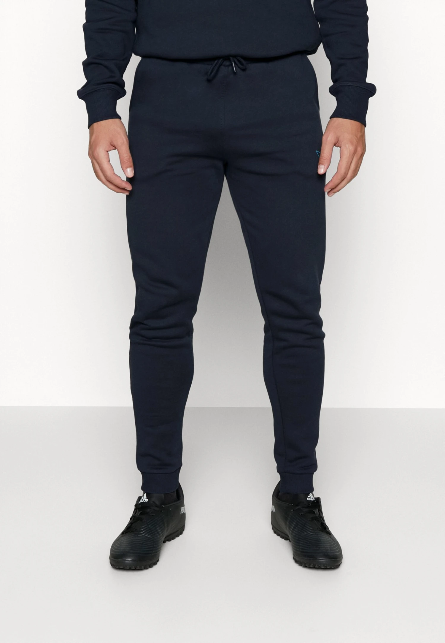 Logo Pants - Trainingsbroek - Navy/Light Blue 1 Logo Pants - Trainingsbroek - Navy/Light Blue
