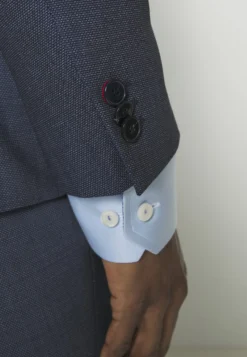 Hugo Hesten - Kostuum - Dark Blue 21 Hugo Hesten - Kostuum - Dark Blue -Selected Homme Shop 175de8dab2084de2a2060713e58b96c6 scaled