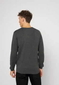 S.Oliver Trui - Anthracite Melange 10 S.Oliver Trui - Anthracite Melange -Selected Homme Shop 17957869c28c4ff993380a9f204bfa28 scaled