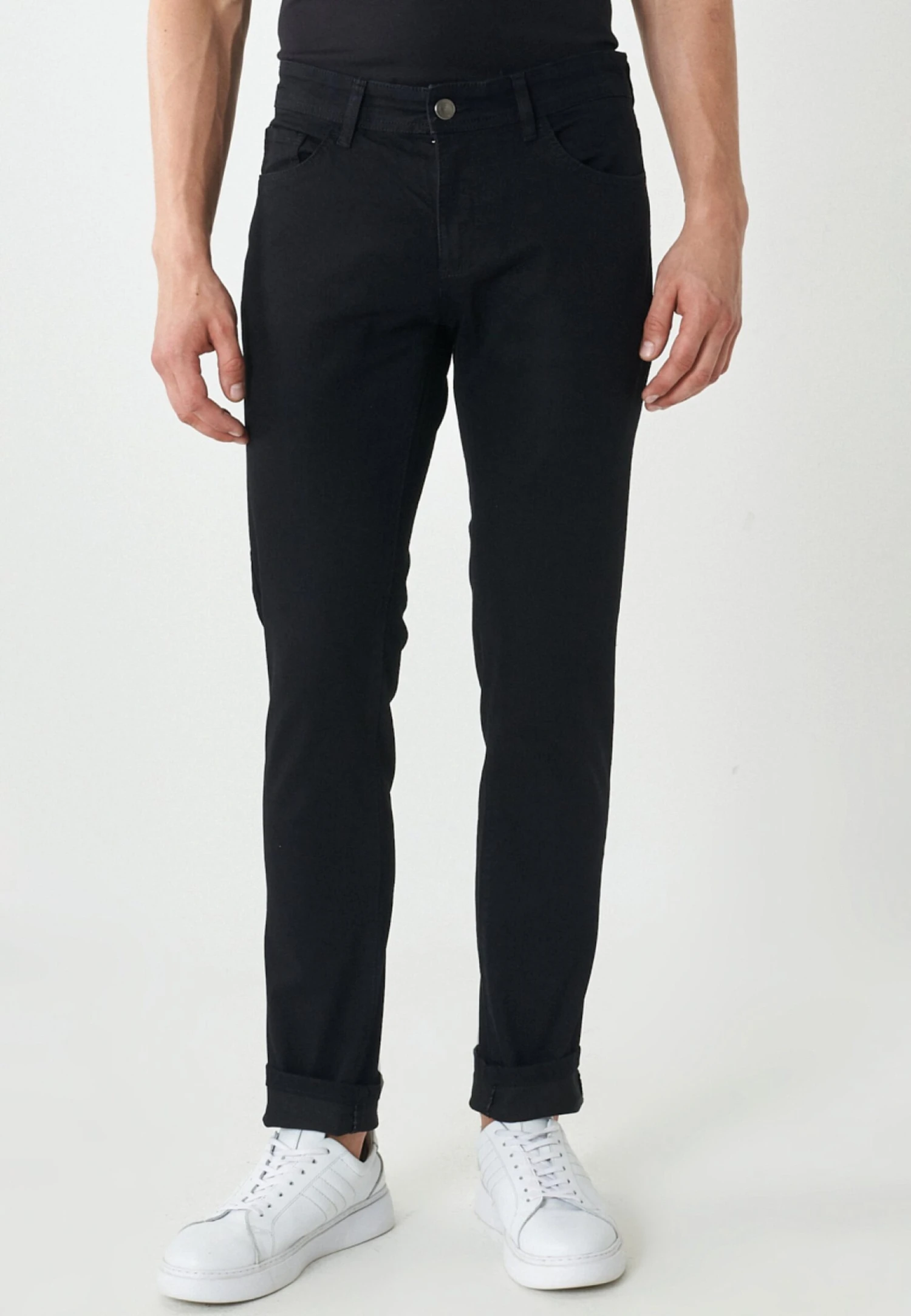 Slim Fit Jeans - Black 1 Slim Fit Jeans - Black