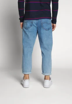 Lee Grazer - Relaxed Fit Jeans - Light-Blue Denim -Selected Homme Shop 17ded89cfd0c46a69ac4ac222cb9bc9e scaled