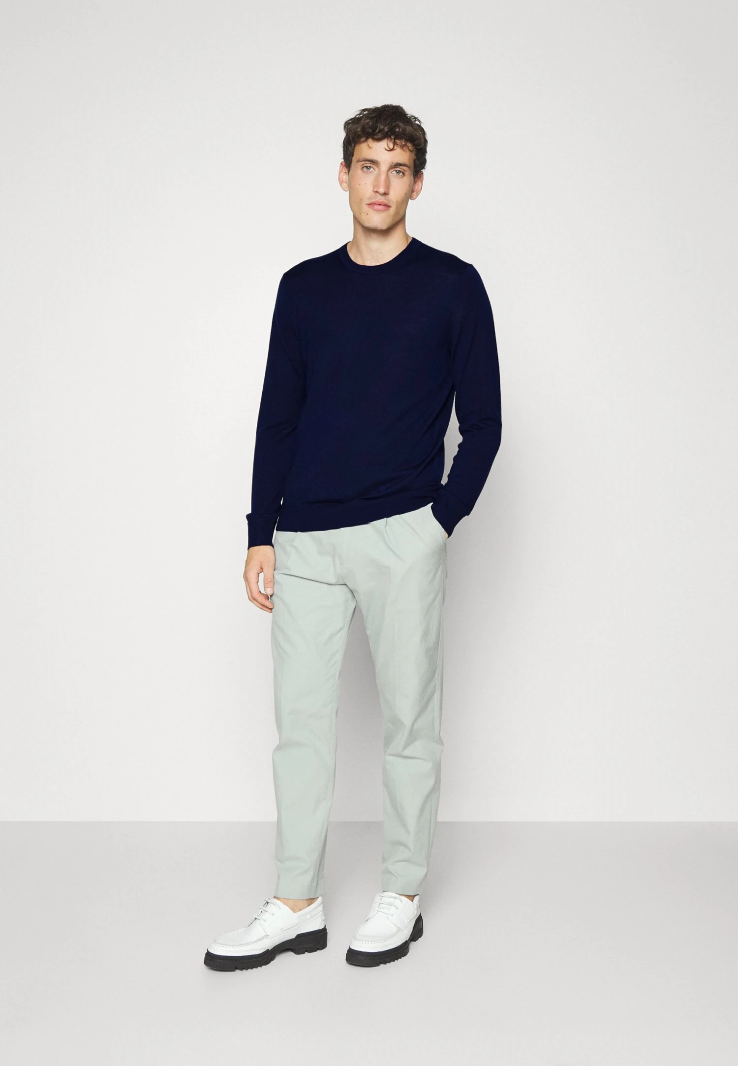 Michael Kors Core Crewneck - Trui - Midnight 2 Michael Kors Core Crewneck - Trui - Midnight - Afbeelding 2