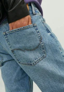 Jack & Jones Chris Original Me 164 - Relaxed Fit Jeans - Blue Denim 13 Jack & Jones Chris Original Me 164 - Relaxed Fit Jeans - Blue Denim -Selected Homme Shop 2555db11a1c84e0c84ea28d56bd9c37d