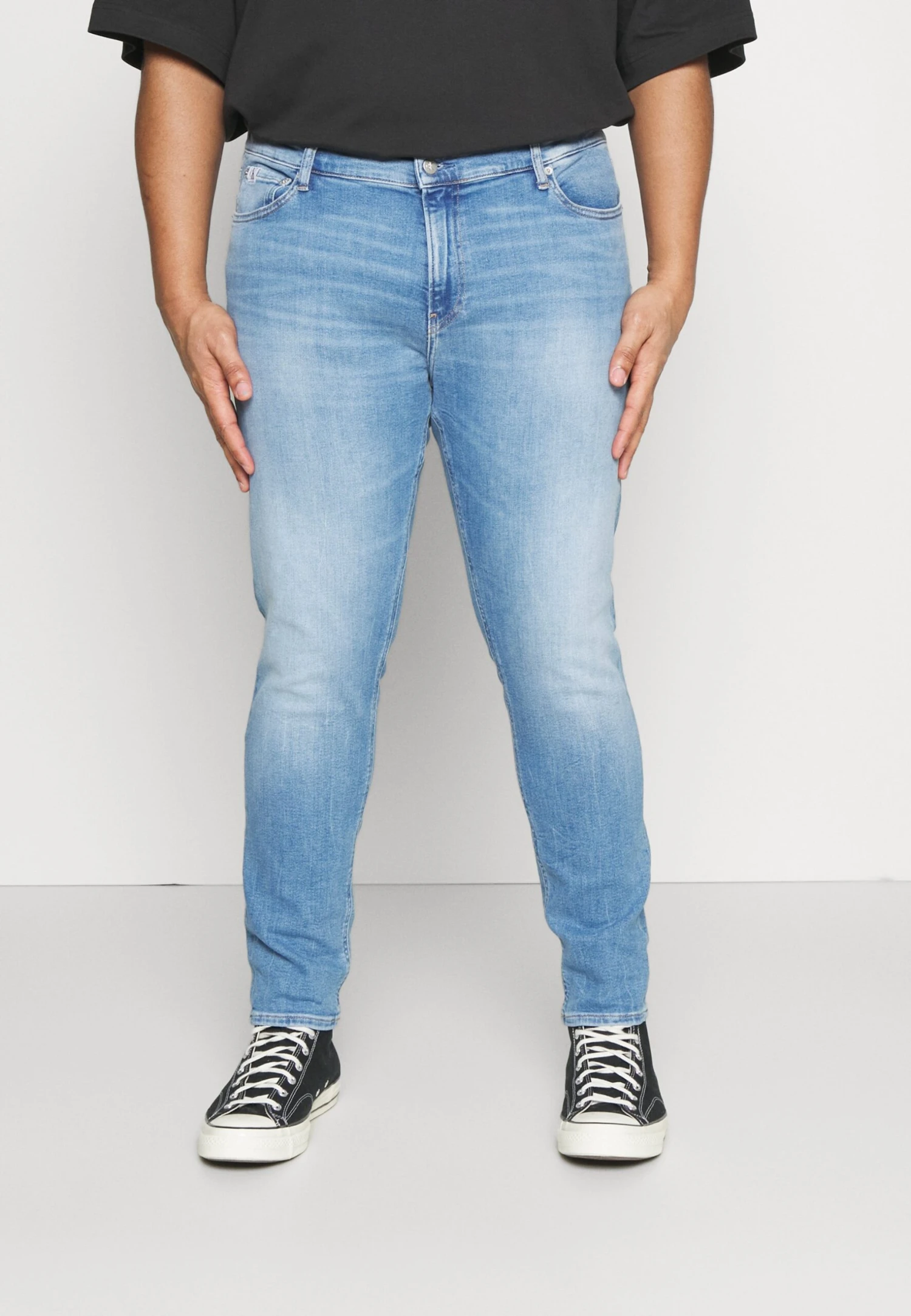 Slim Fit Jeans - Denim Medium 1 Slim Fit Jeans - Denim Medium