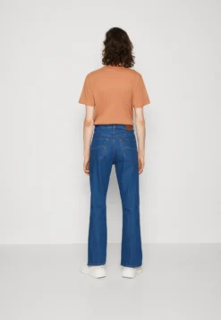 Lee 70S Bootcut - Bootcut Jeans - Rinse -Selected Homme Shop 3a3bf7016cbb4f1aa9a8ee4f11a19f7b scaled