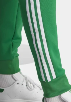 Adidas Originals Classics Sst - Trainingsbroek - Green White 10 Adidas Originals Classics Sst - Trainingsbroek - Green White -Selected Homme Shop 468fb8afa8354f0fa9240a8e7af72222 scaled