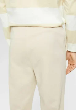 ESPRIT Jogging Mit Logoprint - Trainingsbroek - Light Taupe -Selected Homme Shop 4d78995bd6684ecb96e52c0abb5f9f80