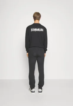Napapijri Ice- Trainingsbroek - Black 7 Napapijri Ice- Trainingsbroek - Black -Selected Homme Shop 508e04c13da84b66a7f94c4fb6d1dc33 scaled