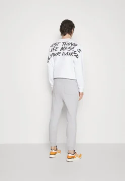 Jack & Jones Stgordon Bradley Gms - Trainingsbroek - Light Grey -Selected Homme Shop 635a9b385bc94c7aa0de08cdd936ceee scaled