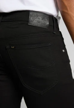 Lee Straight Leg Jeans - Clean Black -Selected Homme Shop 6e4ad7a53b4f4f42bc21fef24835aef5 scaled