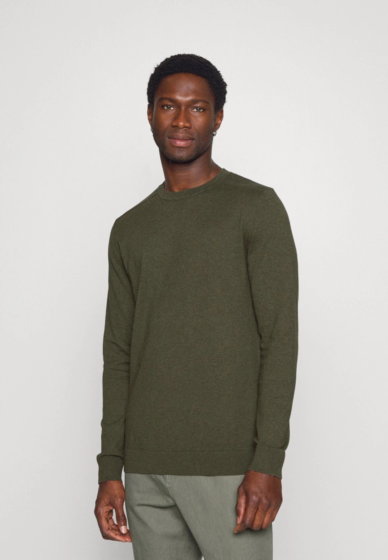 Selected Homme Slhberg Crew Neck B Noos - Trui - Forest Night Melange 1 Selected Homme Slhberg Crew Neck B Noos - Trui - Forest Night Melange