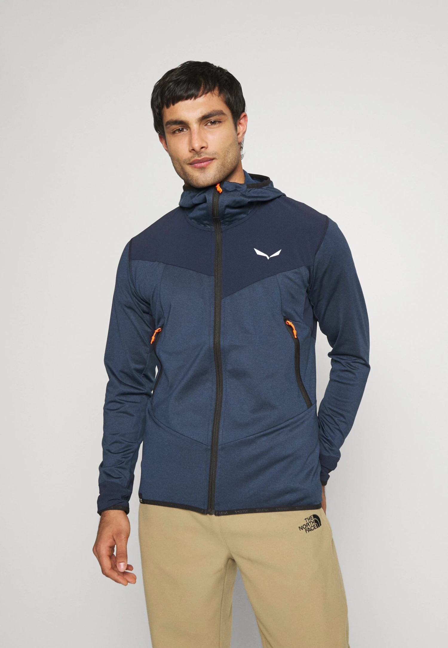 SALEWA Agner Hybrid - Trainingsvest - Navy Blazer Melange 1 SALEWA Agner Hybrid - Trainingsvest - Navy Blazer Melange