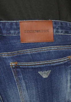 Emporio Armani 5 Pockets Pant - Slim Fit Jeans - Denim Blu 9 Emporio Armani 5 Pockets Pant - Slim Fit Jeans - Denim Blu -Selected Homme Shop 788150b9b3e44c7eb457117fb422e11f scaled