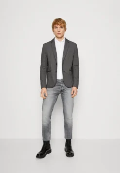 Voorkant -Selected Homme Shop 7bd6d938adf34a3aa53983577b9fdef6 scaled