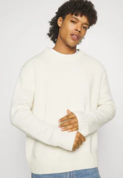 ARKET Sanit Oversized Crew - Trui - White 9 ARKET Sanit Oversized Crew - Trui - White -Selected Homme Shop 7c09ff705ae441d2908c04f8086d27a3 scaled