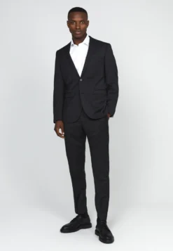 Voorkant -Selected Homme Shop 7cc777984ade4a19b6eb7d5f4427fd5b scaled