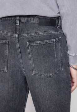 Bill - Straight Leg Jeans - Black Vintage -Selected Homme Shop 9d158a412ad847f2ab8026bcc9a083fd scaled