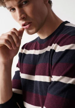 Los Angeles Langarm Regular - Trui - Blue 9 Los Angeles Langarm Regular - Trui - Blue -Selected Homme Shop a17b917ce85545e896319baa277ba86a