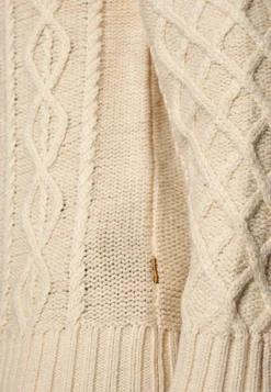 Indicode Jeans Bussel - Trui - White Asparges -Selected Homme Shop a48c1201ad7d4298837c4ed74fc3a37e scaled