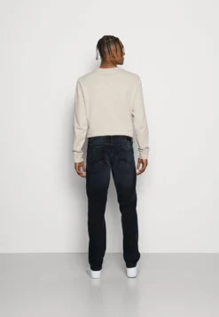 Jack & Jones Jjimike Jjoriginal - Relaxed Fit Jeans - Black Denim 7 Jack & Jones Jjimike Jjoriginal - Relaxed Fit Jeans - Black Denim -Selected Homme Shop ab75f119b4ae420189e5f22628eb9f1e scaled