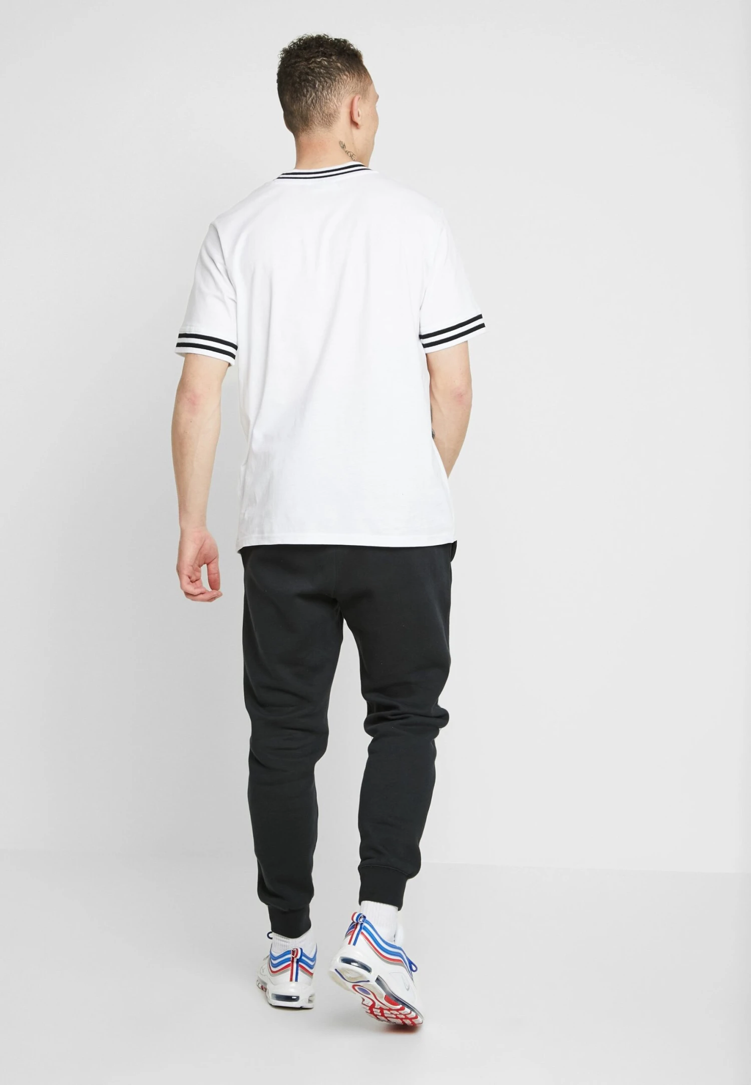 Nike Sportswear Club - Trainingsbroek - Black 3 Nike Sportswear Club - Trainingsbroek - Black - Afbeelding 3