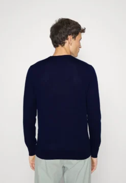 Michael Kors Core Crewneck - Trui - Midnight 7 Michael Kors Core Crewneck - Trui - Midnight -Selected Homme Shop bb84f0604fd6496b9fe1b9606b49e9a3 scaled