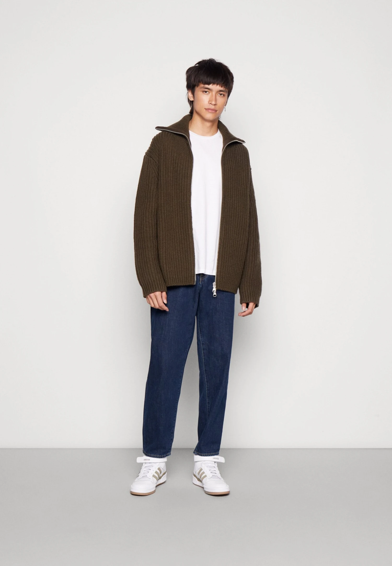 Edwin Cosmos Pant - Straight Leg Jeans - Nicola Blue Denim/Dark Marble 2 Edwin Cosmos Pant - Straight Leg Jeans - Nicola Blue Denim/Dark Marble - Afbeelding 2