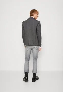 BRAVE SOUL Simon - Blazer - Black 8 BRAVE SOUL Simon - Blazer - Black -Selected Homme Shop d815f5ade23e4acd87d3b155cb47c96e scaled