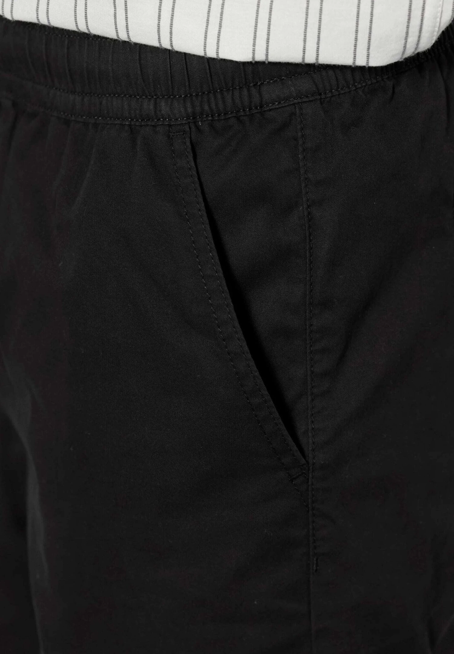 Schlupfbermuda - Trainingsbroek - Schwarz 10 Schlupfbermuda - Trainingsbroek - Schwarz - Afbeelding 10