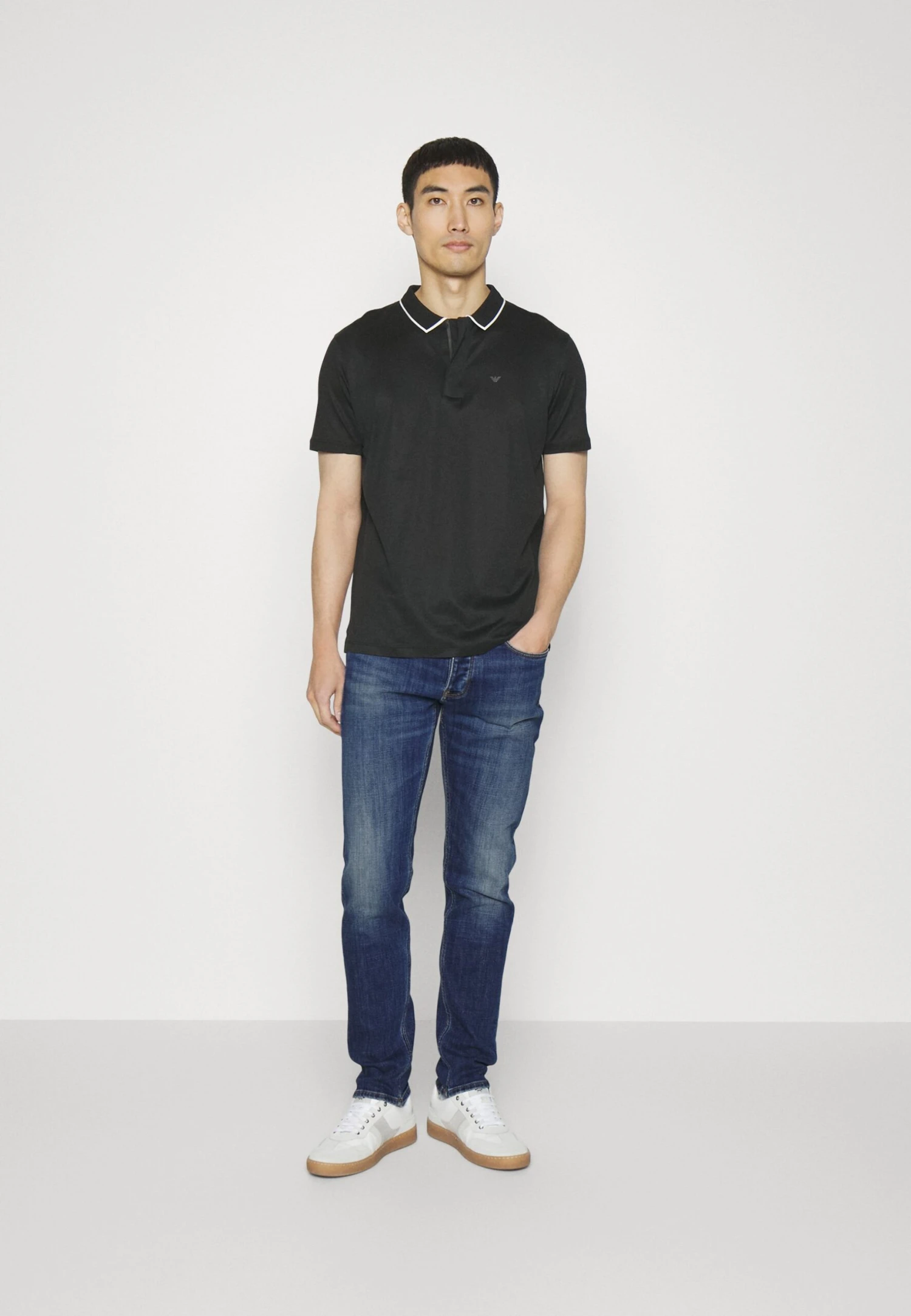 Emporio Armani 5 Pockets Pant - Slim Fit Jeans - Denim Blu 2 Emporio Armani 5 Pockets Pant - Slim Fit Jeans - Denim Blu - Afbeelding 2