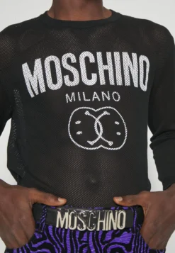MOSCHINO Trui - Black 13 MOSCHINO Trui - Black -Selected Homme Shop e710b10c040942b49857f0b32581e6eb scaled