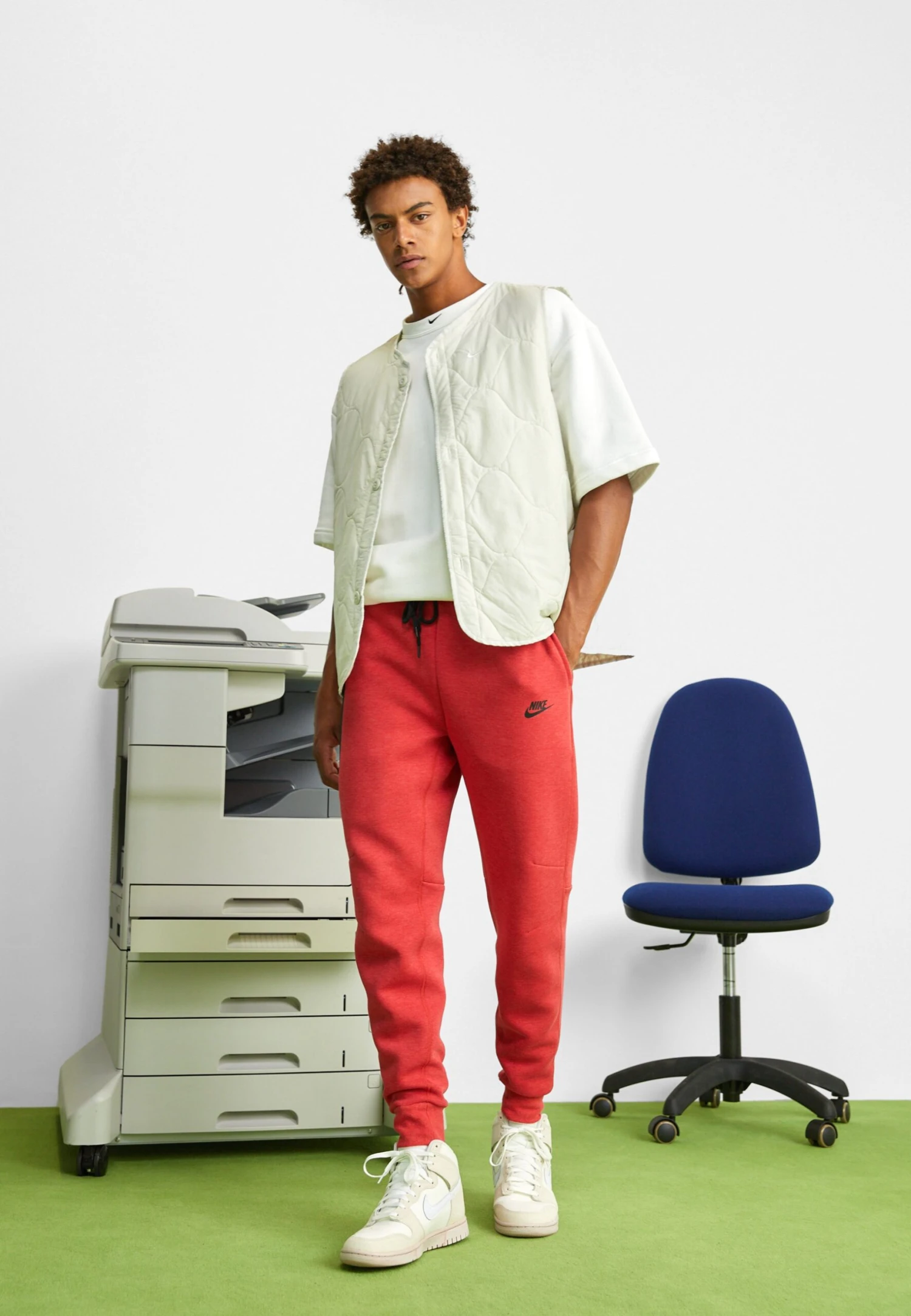 Nike Sportswear Trainingsbroek - Red/Black 2 Nike Sportswear Trainingsbroek - Red/Black - Afbeelding 2